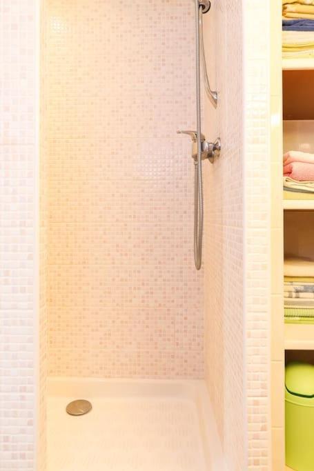 Charmante Maison Jardin A 100 Metres Du Clos Luce 엉부와스 외부 사진